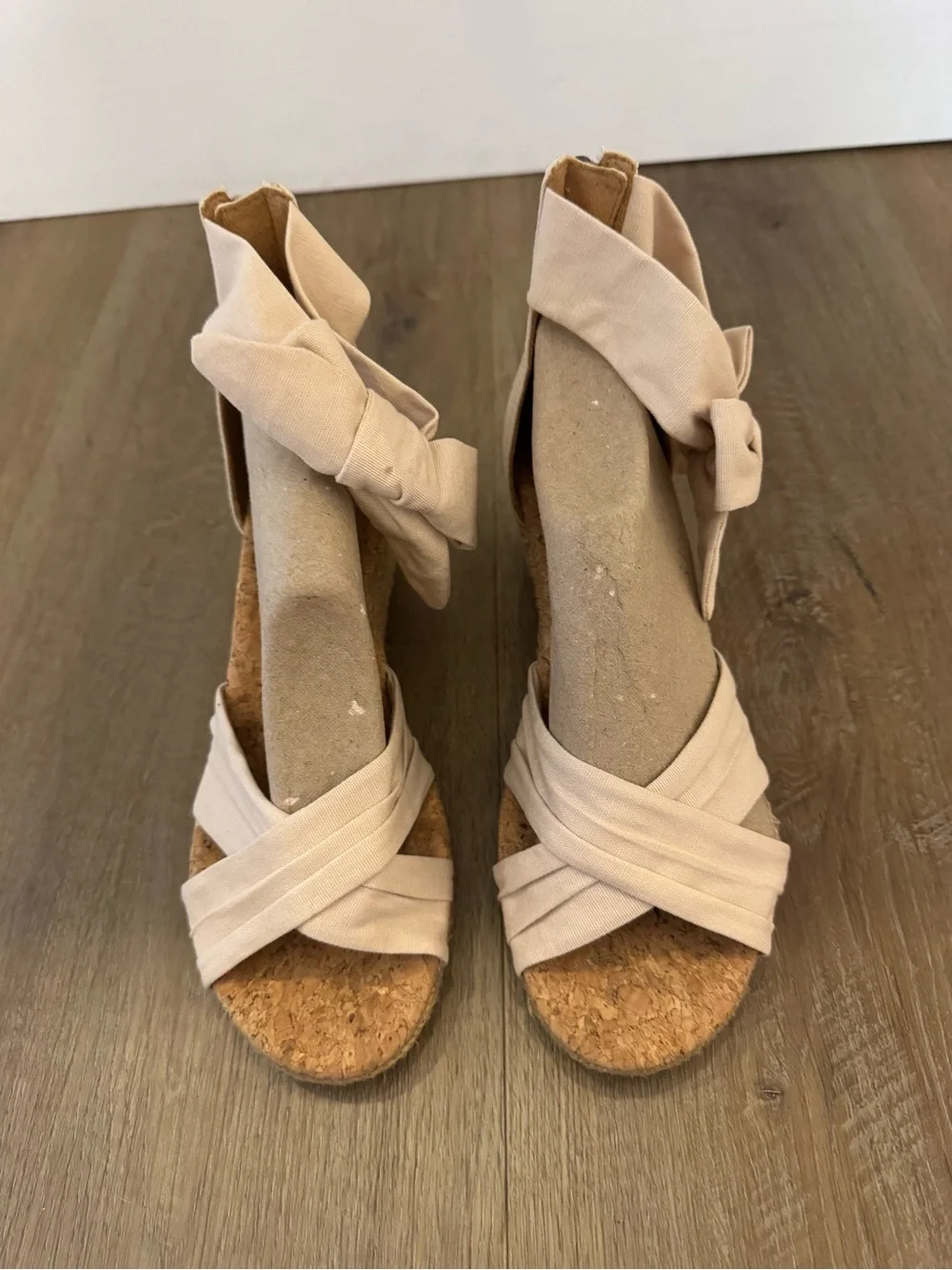 NIB UGG Australia Traci Espadrille Cork Wedge Sandals Cream US 6.5